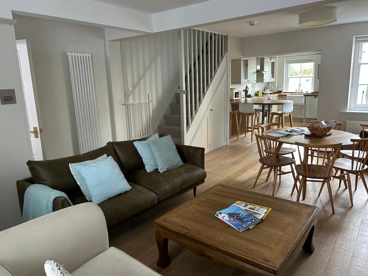 Billie'S Seaside Retreat Villa Lyme Regis Exterior photo